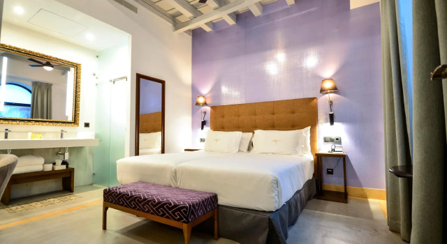 Legado Alcázar Hotel