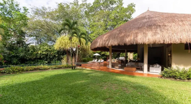 w Charming 5BR Villa at Mesa de Yeguas, Boek Villa Anapoima Cundinamarca