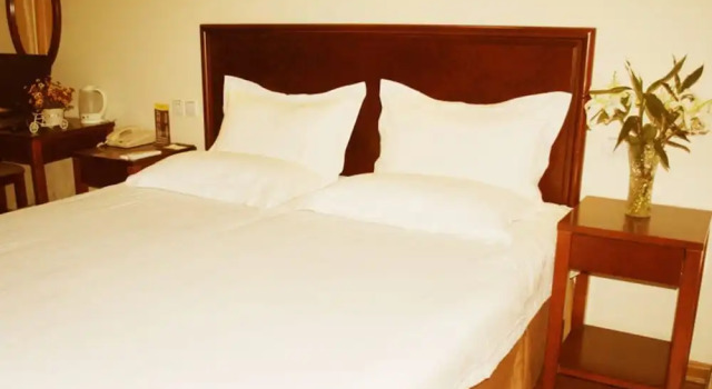 Двухместный номер Standard GreenTree Inn Jiangsu Taizhou Xinghua Anfeng Runan Garden Express Hotel