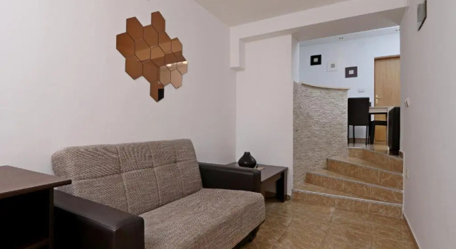 Apartments Intiv, Забронировать Апартаменты/квартира Отели в центре Свети Вид-Михолице, в центре