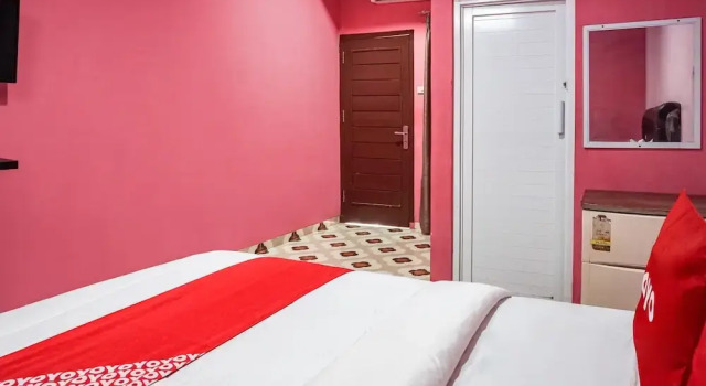 RedDoorz Syariah Way Halim Lampung, Book Hotel Bandar Lampung Sumatra