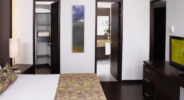 Полулюкс Hotel Estelar Milla De Oro