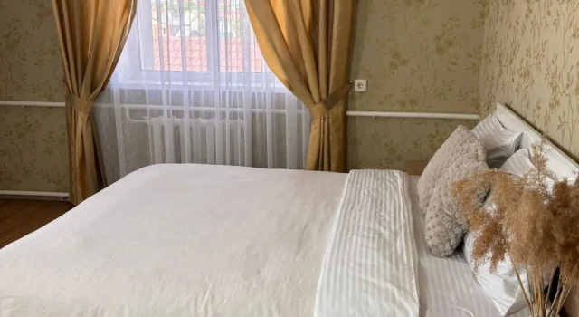 Dom na ulitse Stepnaya 56, Rezervovat Hotel Hotely v Bashkortostan s parkováním, Parkování