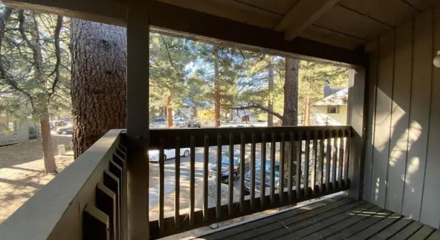 Апартаменты Mammoth Awesome Location-1 min to Shuttles & Food