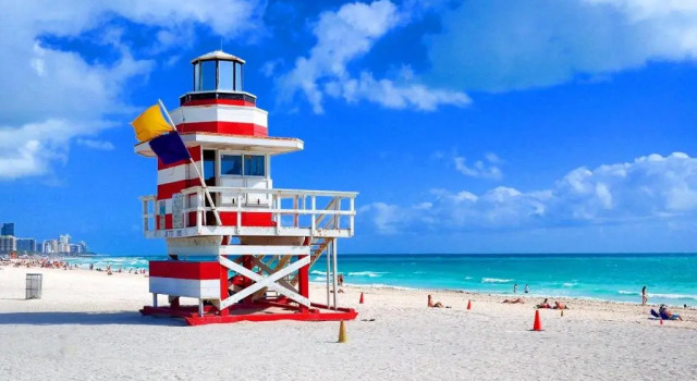 Апартаменты 1 bedroom in the BEST location in South Beach !