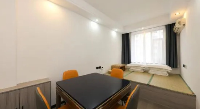 Süit Jinfeng Hotel (Changbaishan Erdao Baihe Town)