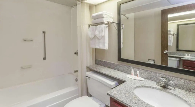 Двухместный номер Business Baymont by Wyndham Michigan City