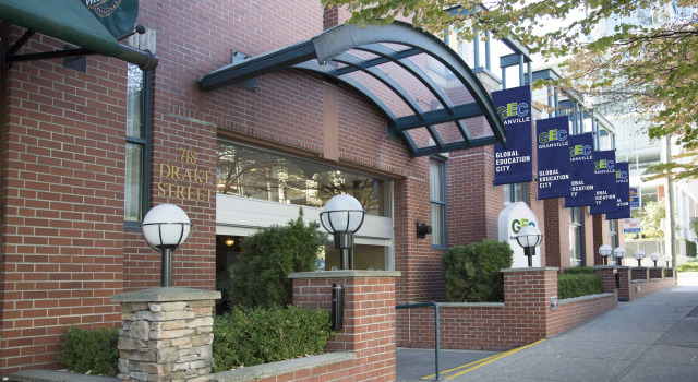 Grand Park Hotel & Suites Downtown Vancouver, an Ascend Collection Hotel