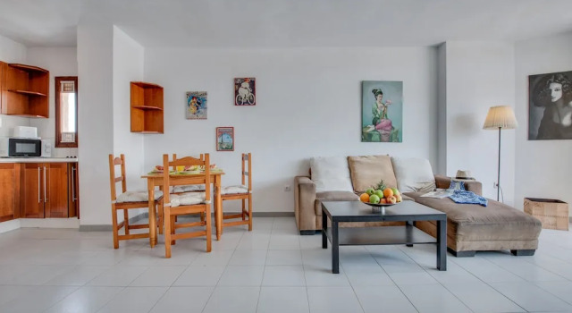 M13G. Panoramic Apartment in the Heart of Las Américas Beach, Prenota Appartamento Hotel a Tenerife con piscina, Piscina