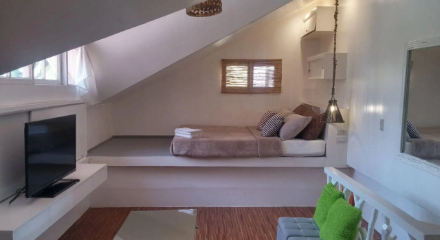812 Angol Boracay Apartment