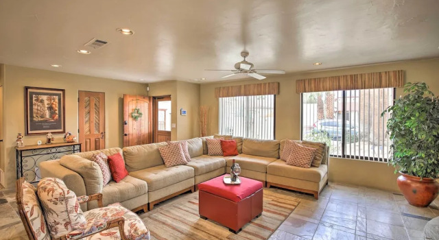Indio Escape w/ Fire Pit & Resort Amenities!