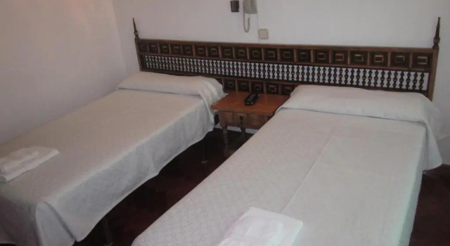 Двухместный номер Standard Hostal Esmeralda
