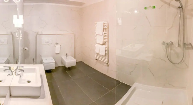 Одноместный номер Standard с балконом Hotel Satu Mare City