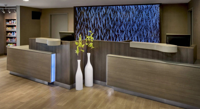 Fairfield Inn & Suites by Marriott Great Barrington Lenox/Berkshires, Забронировать Отель Отели Массачусетса 3 звезды, 3*