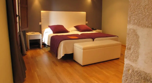 Hotel Portal Del Matarraña, Book Hotel Hotels in Aragon with Parking, Parking