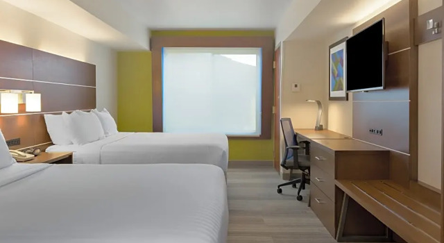 Четырёхместный люкс c 1 комнатой Holiday Inn Express Ellensburg by IHG