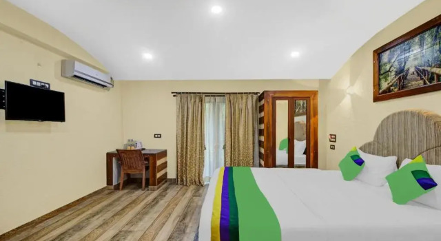 Номер Deluxe Treebo Majestic Palms, 2 Km From Colva Beach