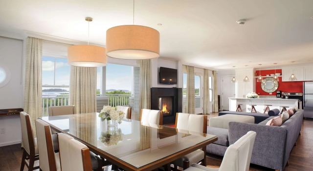 Inn By the Sea, Varaa Hotelli Hotellit New England uima-altaalla, Uima-allas