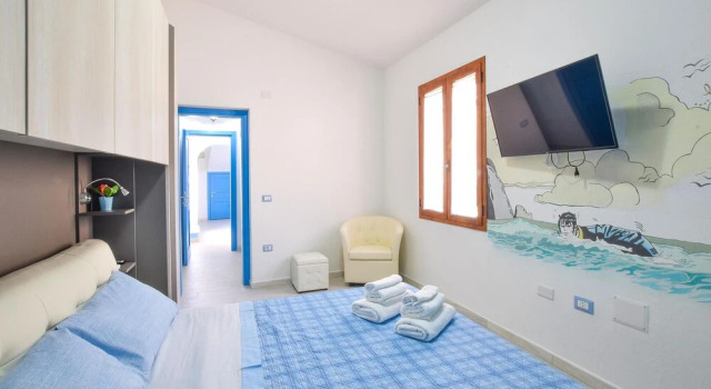 Stunning Apartment in Orgosolo With Wifi and 2 Bedrooms, Book Lejlighed Hoteller i Orgosolo med parkering, Parkering