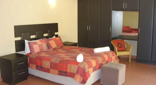 Ezulwini Berg Resort, Book Resort Jagersrust Free State