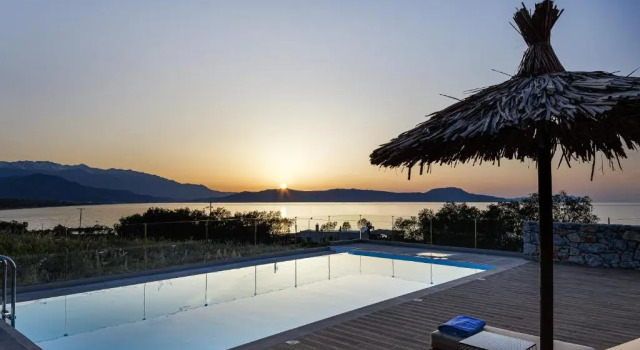 Aristotelis Residence, Rezerwuj Willa Hotele w Retimno z parkingiem, Parking