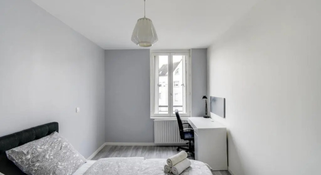 Chic and spacious apart with parking, Réserver Appartement Cergy Val-d'Oise
