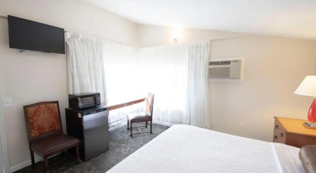 Номер Standard Scottys Lakeside Resort