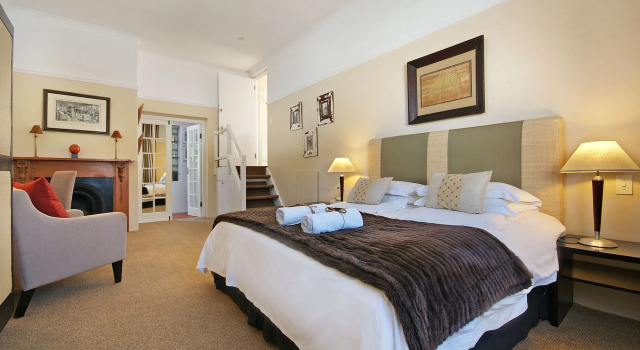 Liberty Lodge Guest House, Забронировать Отель Отели Cape Peninsula с парковкой, Парковка