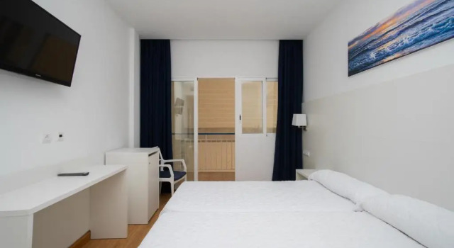 Двухместный номер Economy Hotel Voramar