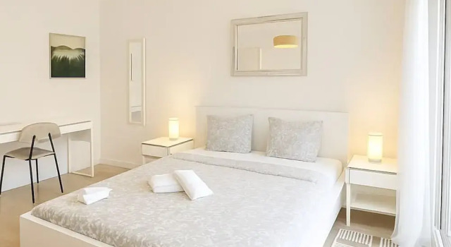 Номер Standard с балконом и с видом на озеро Swiss Flat Rental
