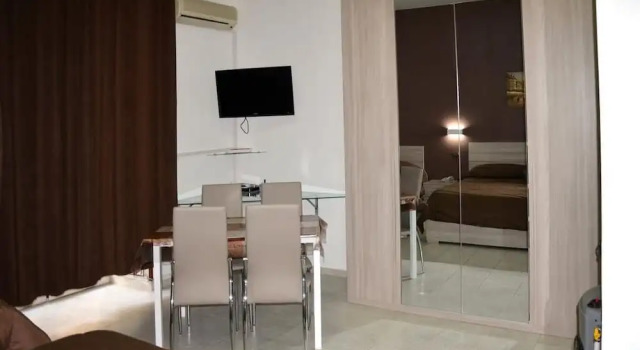 Номер Deluxe Charlie Hotel