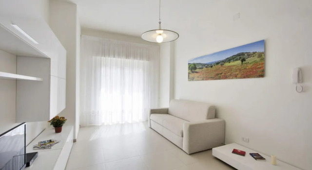 GAYA - 250 m dal mare - Marina di Ragusa centro, Book Hotel Hotels in Sicily with Parking, Parking
