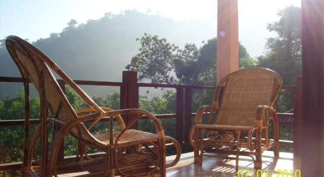 Khao Sok Chee Wa Lai Resort, Забронировать Курортный отель Отели Южного Таиланда с парковкой, Парковка