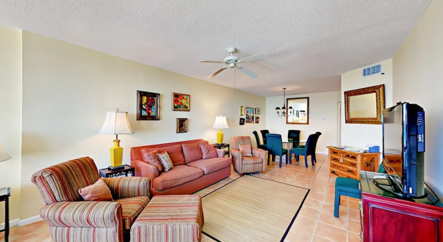 Summer House Condo Unit 1504a 3 Bedrooms 2 Bathrooms Condo, Prenota Appartamento Hotel a Alabama con piscina, Piscina