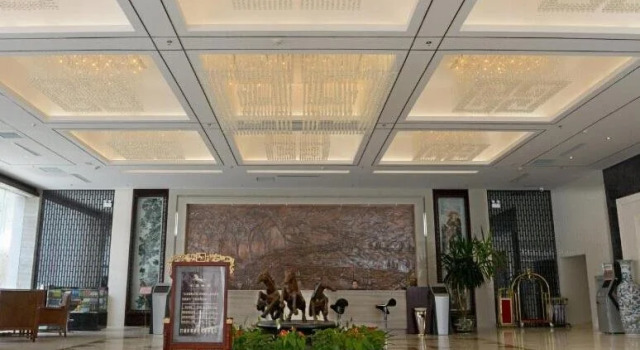 Baiyin Hotel, Buchen Sie Hotel SPA-Hotels in Gansu, SPA