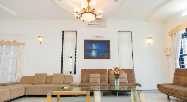 Villa Ngoc Tuoc 1, Забронировать Вилла Отели Вунгтау с бассейном, Бассейн