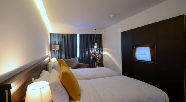 Pelican London Hotel and Residence