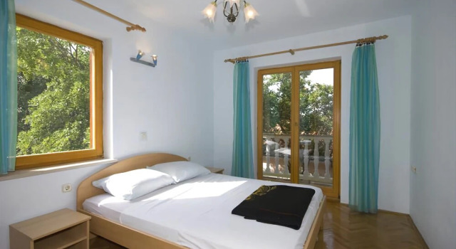 Apartments Cerluka