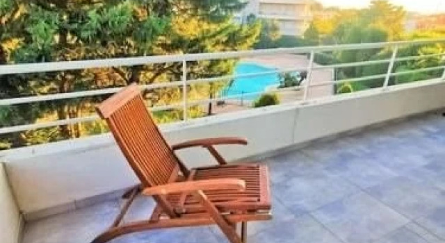 Appartement toit mer – aux portes de Nice