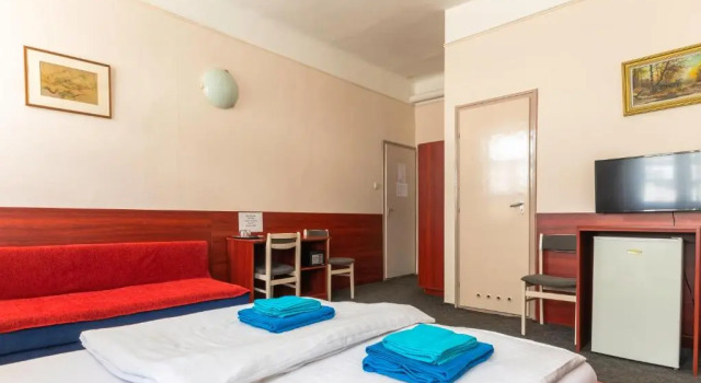 Четырёхместный номер Standard Eitans Guesthouse
