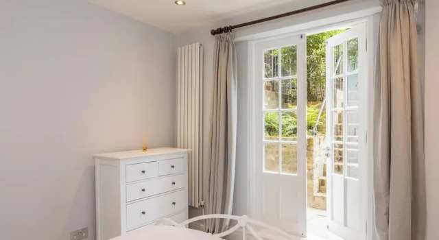 Two Bed Notting Hill Gem