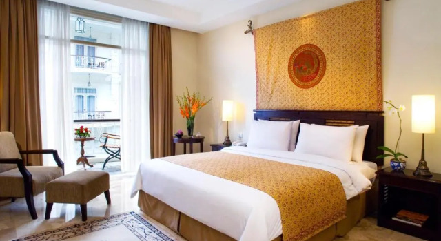 Двухместный номер Deluxe с видом на бассейн The Phoenix Hotel Yogyakarta - Handwritten Collection