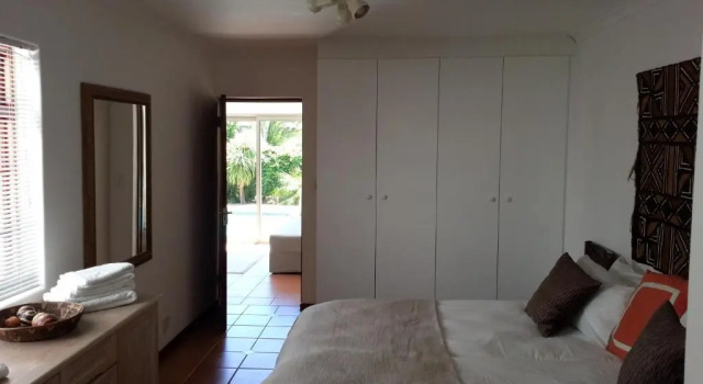 Студия с видом на бассейн Lemon Tree Cottage