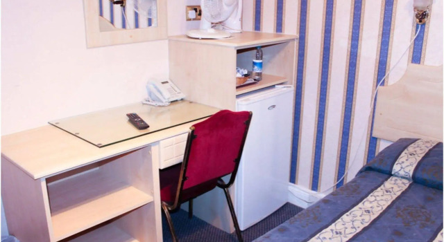 Lampton Guest House, Забронировать Гостевой дом Гостевые дома Middlesex, Гостевой дом