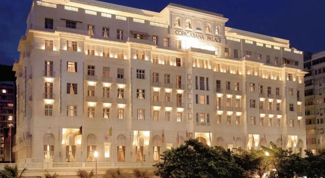 Apartamento Copacabana, Забронировать Апартаменты/квартира Отели Рио-де-Жанейро с парковкой, рядом с Пляж Вермелья, Парковка