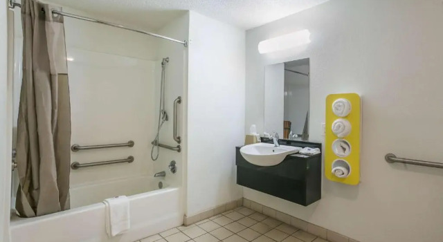 Standard Doppel Zimmer Motel 6-Dothan, AL