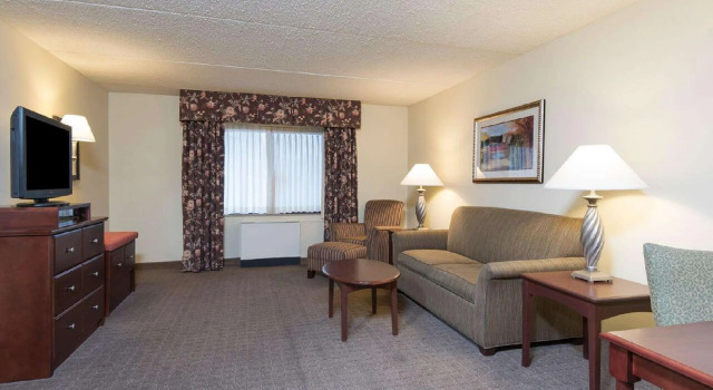 1 soveværelse i dobbelt suite Hampton Inn Schenectady