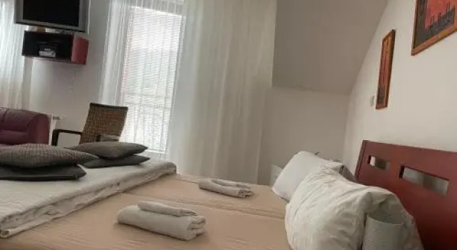 Penzion HM, Rezervovat Hotel Hotely v Žilinský kraj s parkováním, Parkování