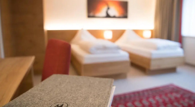 Двухместный номер Deluxe с балконом "Quality Hosts Arlberg Hotel Garni Mössmer"