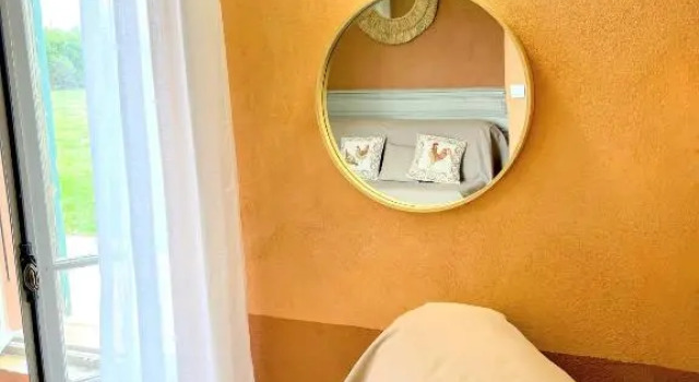 Полулюкс Le Domaine des Grès Luberon - Hôtel - Restaurants